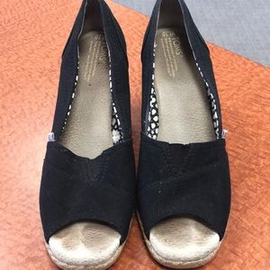 Toms peep toe wedges